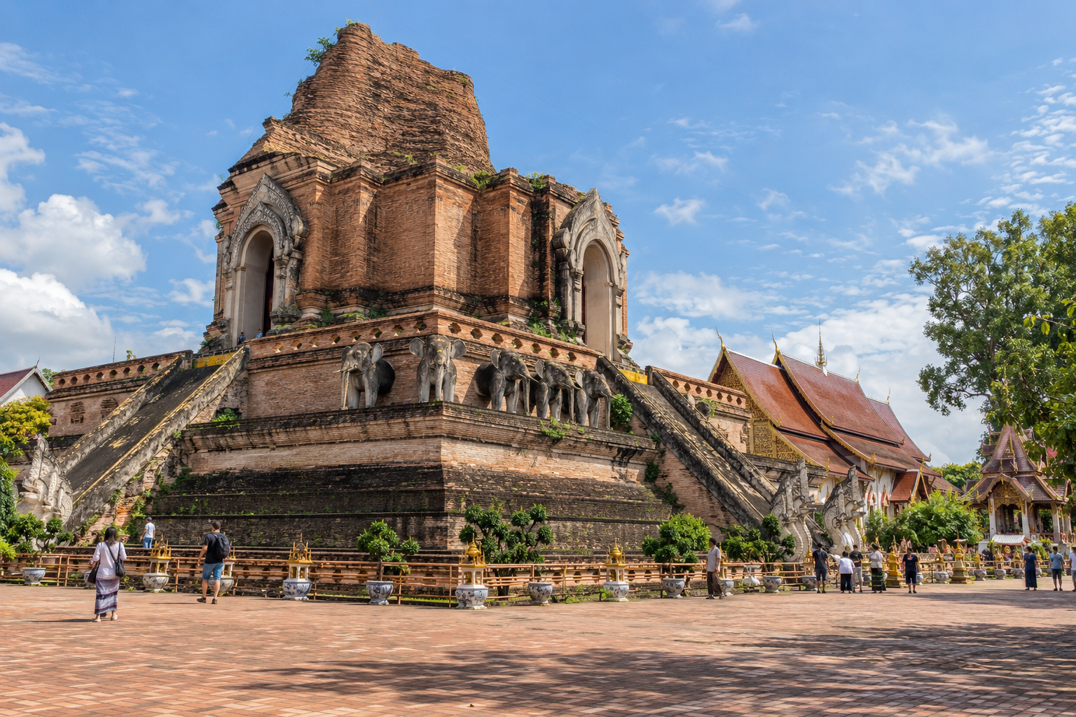 Golden pagoda at Wat Phra That Doi Suthep near Chiang Mai
